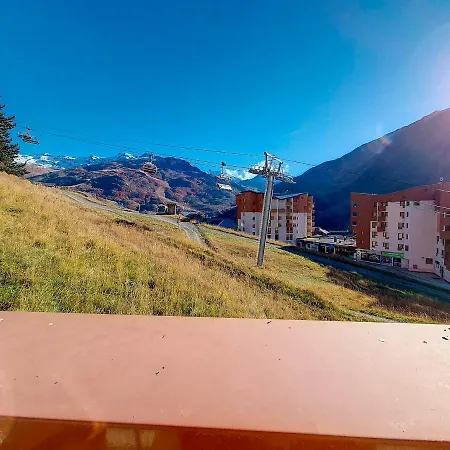 Spacieux 2 Pieces - Skis Aux Pieds - Balcon Sud - Proche Commerces - Parking Dispo - Fr-1-344-1048 Apartment *